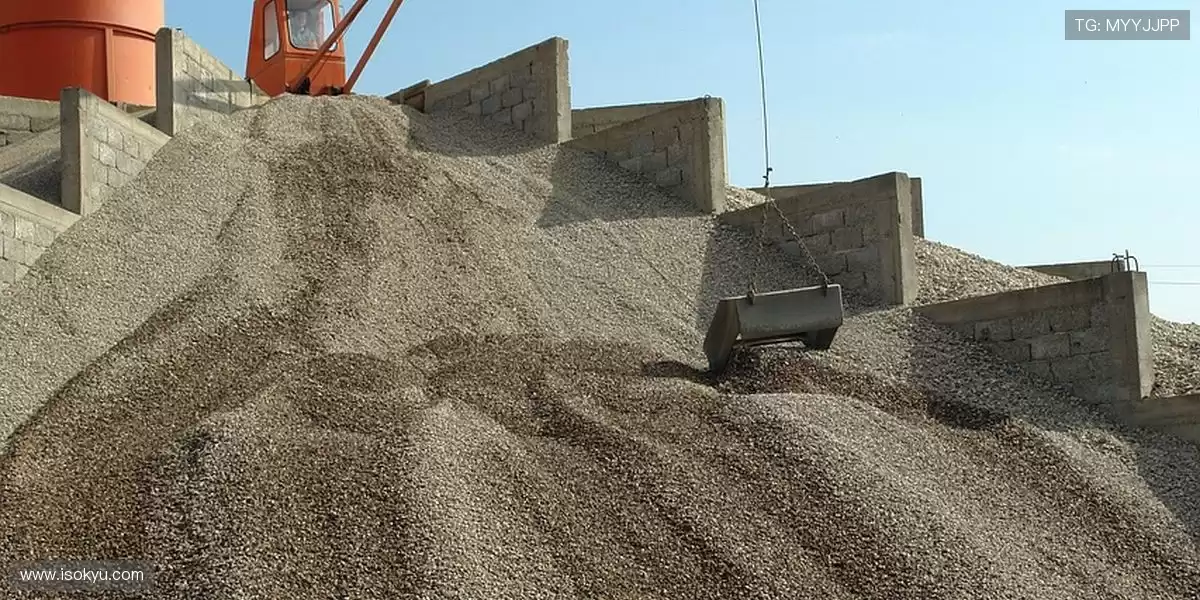🚧 在崎岖山岭中爬行，轻松打破传统施工极限 🏔️
